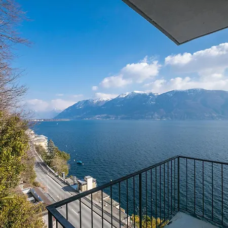 Lake View 2 Bedroom In Porto Ronco - Happy Rentals * 론코 소프라 아스코나