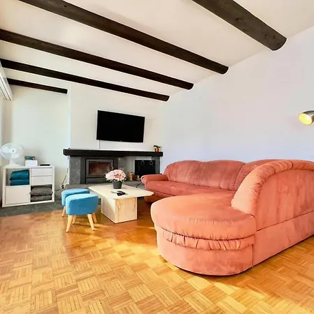 On The 2br With Garage In Porto Ronco - Happy Apartment *