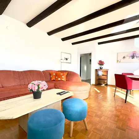 Διαμέρισμα Bellevue - Happy *