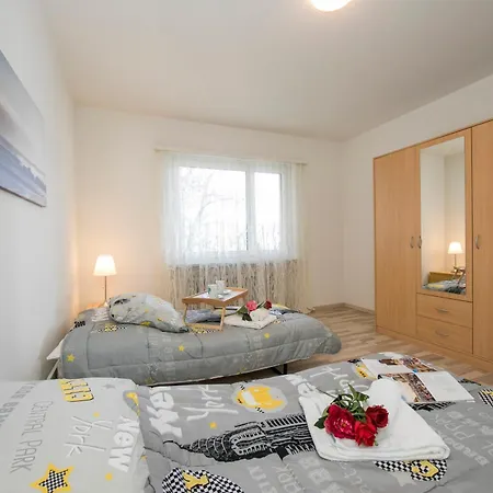 Lake View 2 Bedroom In Porto Ronco - Happy Rentals Ronco sopra Ascona