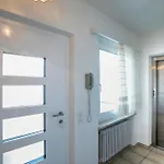 Appartement View 2 Bedroom In Porto Ronco - Happy *